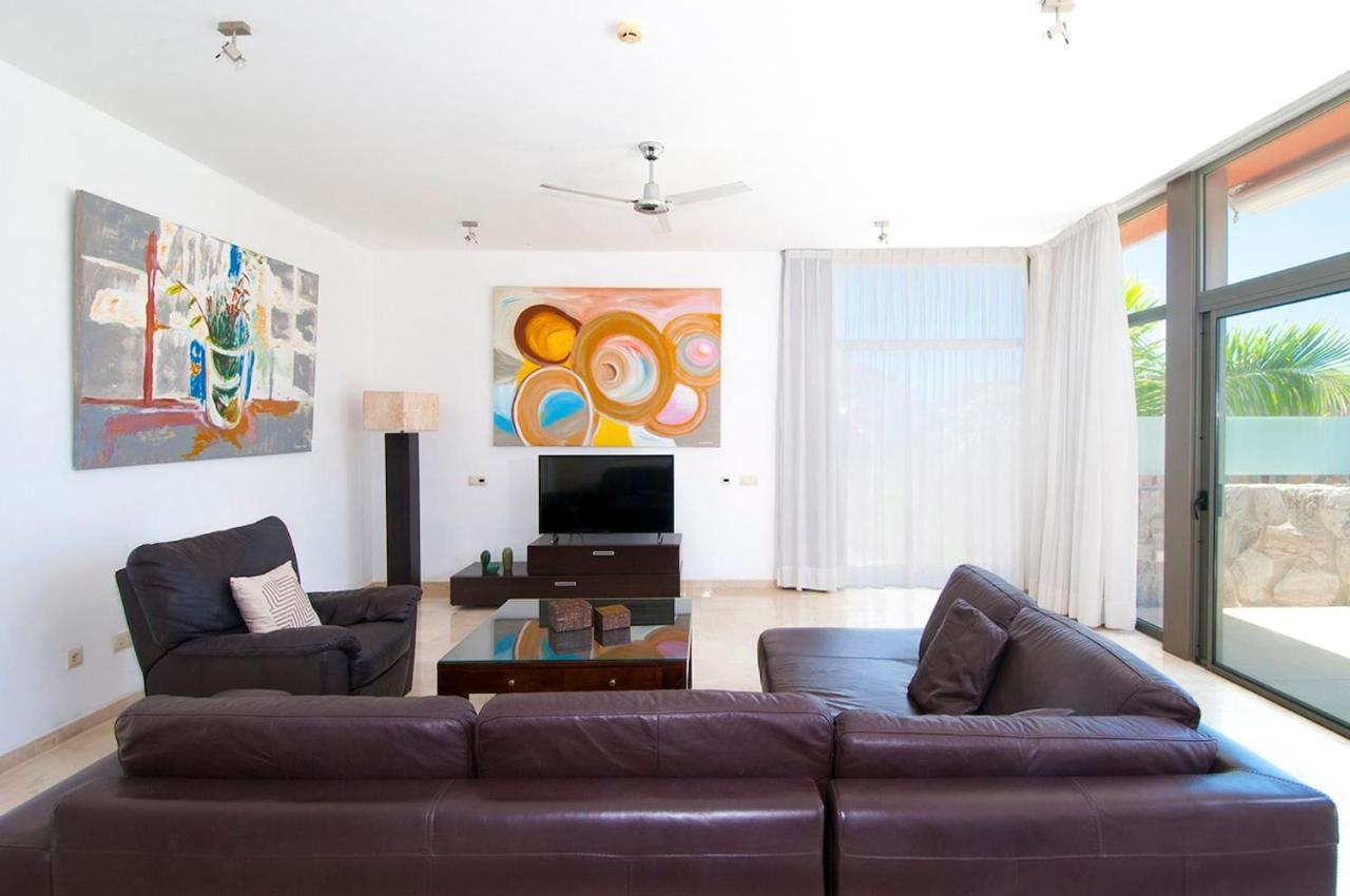 Tauro Villas Deluxe La Playa de Tauro Extérieur photo
