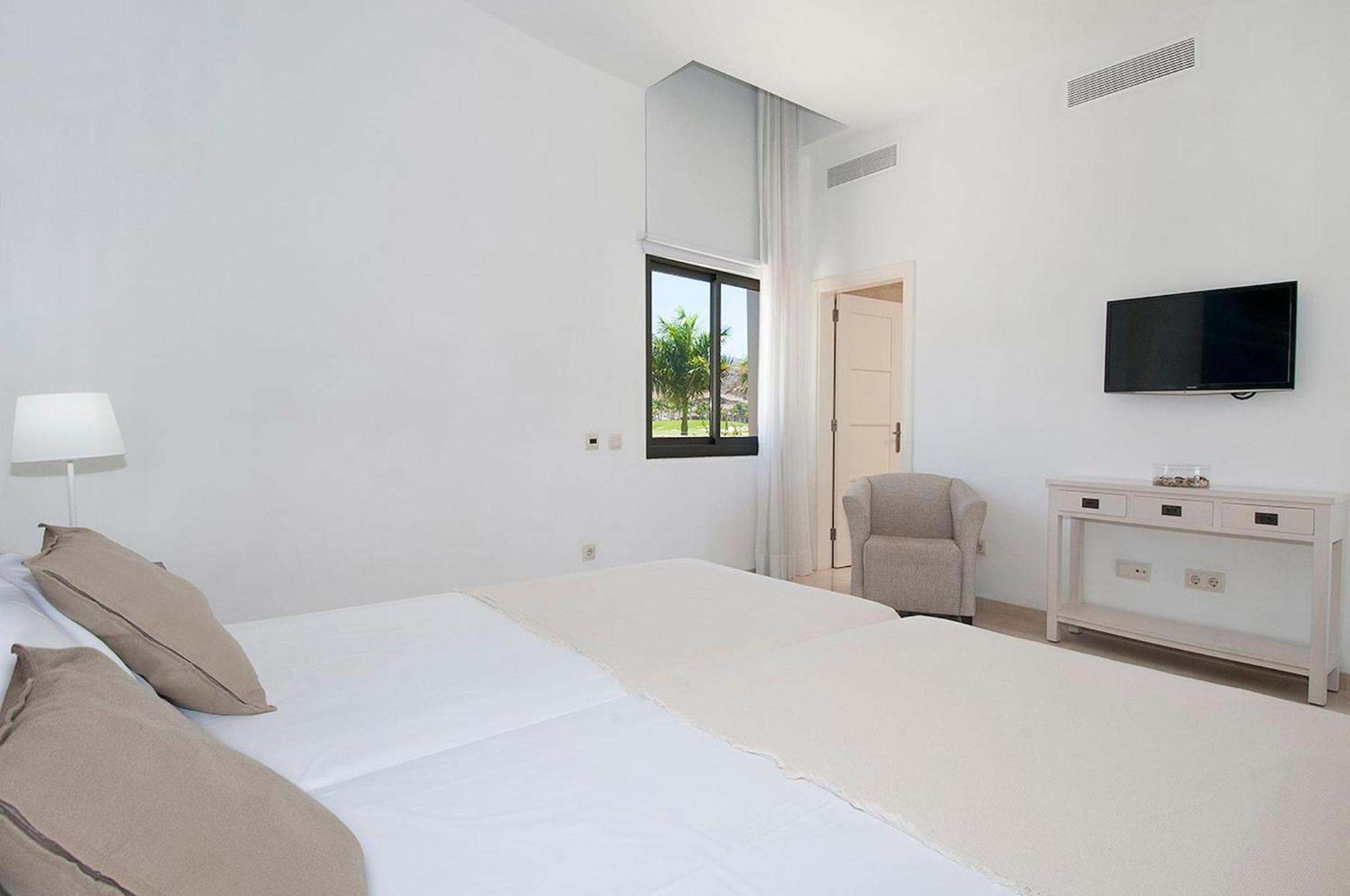 Tauro Villas Deluxe La Playa de Tauro Extérieur photo